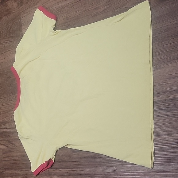 Riverdale Pop's Chock'Lit Shoppe yellow womans shirt size Medium - Picture 5 of 5